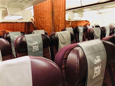thai smile premium economy.